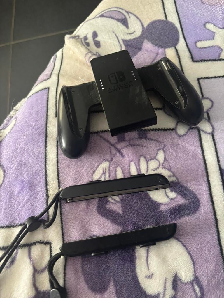 Te koop Nintendo switch, Ophalen of Verzenden, Zo goed als nieuw