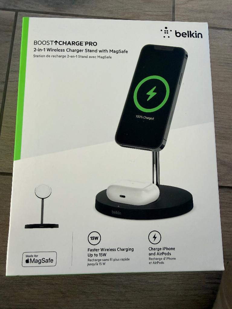 Belkin BOOST CHARGE PRO 2-in-1 MagSafe Stand - Zwart, Télécoms, Téléphonie mobile | Chargeurs pour téléphone, Enlèvement, Neuf