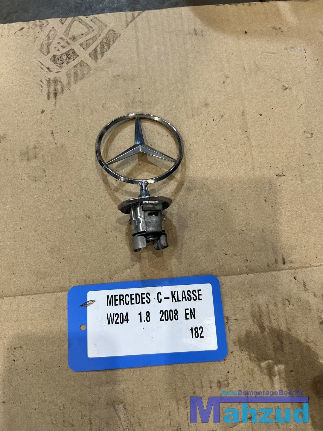 MERCEDES C KLASSE W204 motorkap logo 2007-2011, Mercedes-Benz AG, Mercedes-Benz, Utilisé, Mercedesstrasse 120
70372  Stuttgart, DE