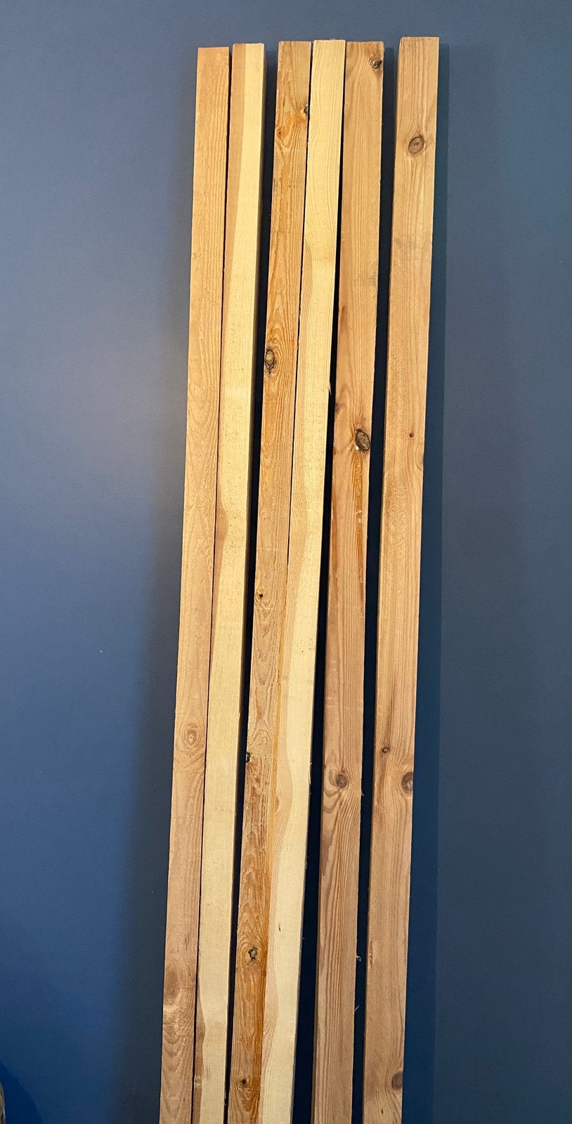 Tasseaux de sapin 61 x 71 mm x 240 cm, Enlèvement, Comme neuf, 180 à 250 cm, Poteaux