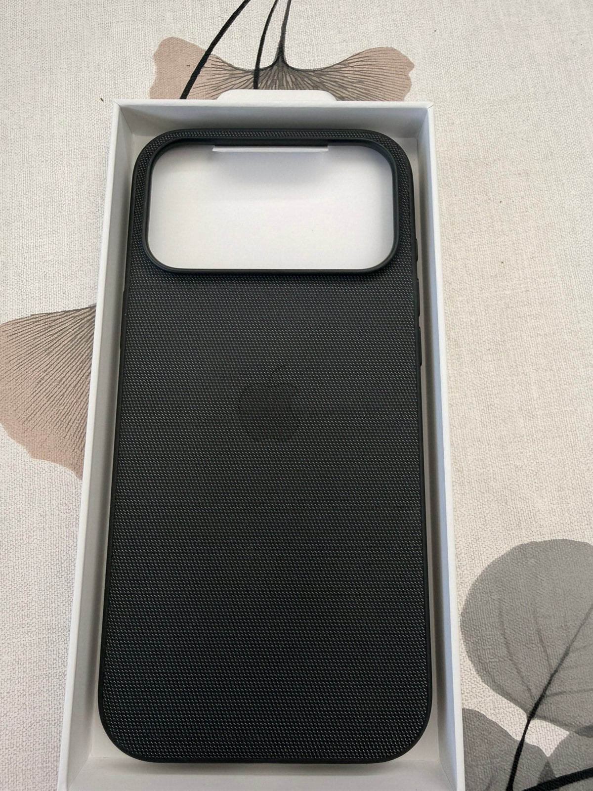 Iphone 17 pro max black techwoven case, Télécoms, Téléphonie mobile | Housses, Coques & Façades | Apple iPhone, Enlèvement, Neuf