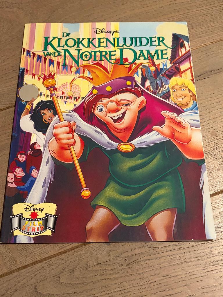 Disney - De klokkenluider van de Notre Dame, Eén stripboek, Ophalen of Verzenden, Gelezen, Walt Disney
