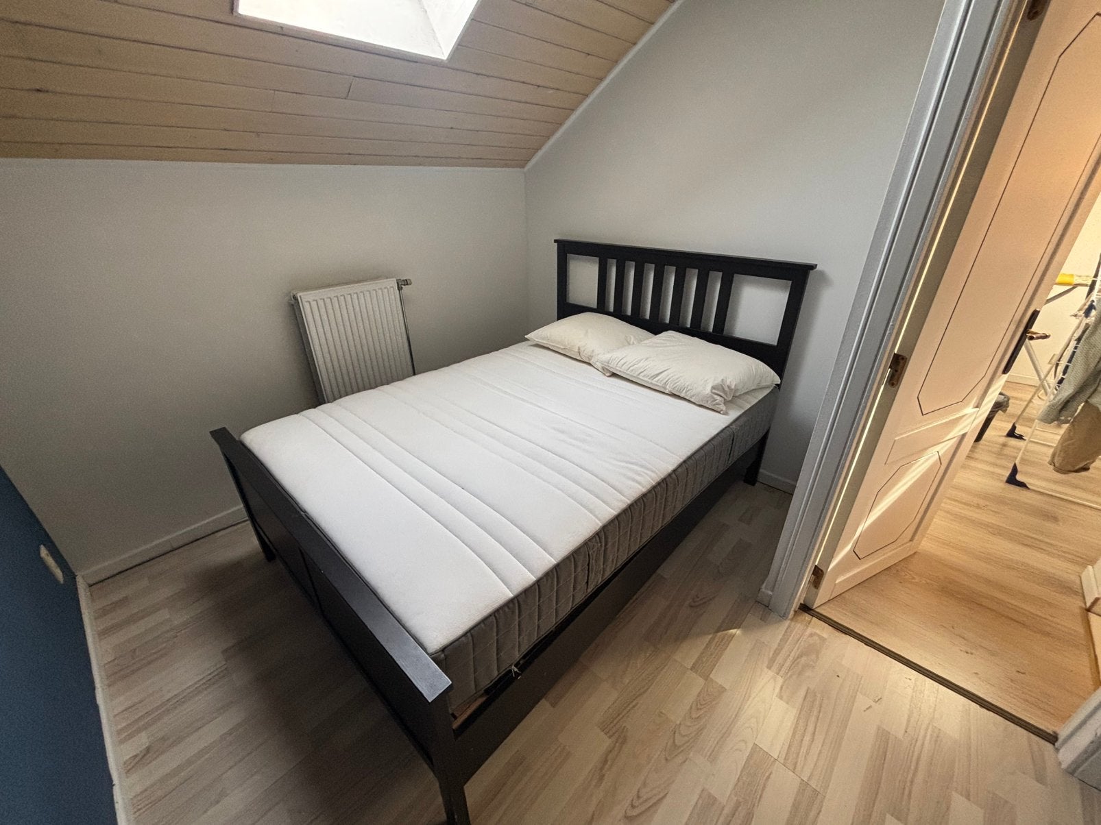 Logeerbed, Ophalen, Gebruikt, Zwart, 140 cm