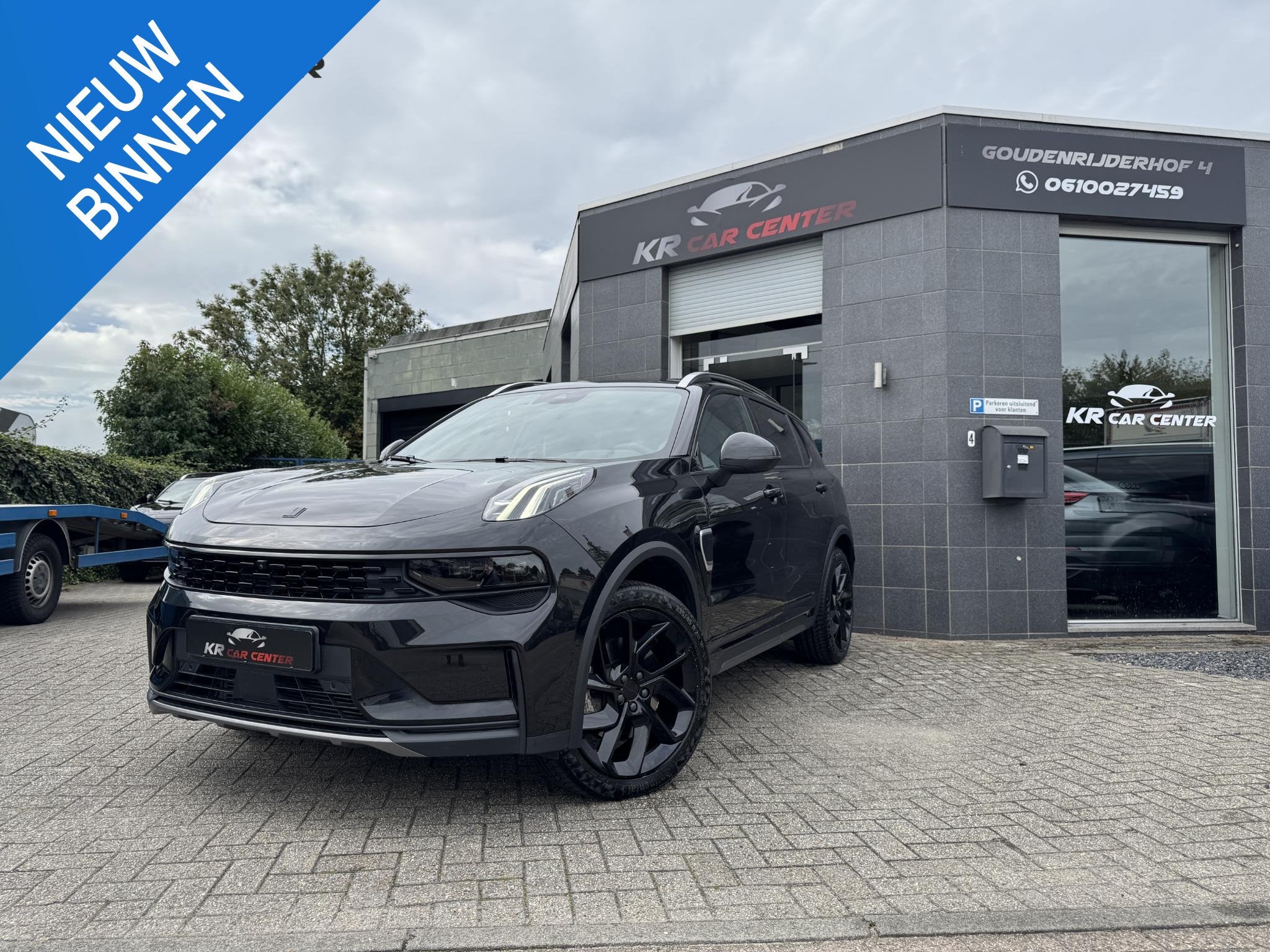 Lynk & Co 01 1.5 ZWARTE HEMEL-BLACK PACK-PANO-360-MEMORY, Auto's, Stof, Gebruikt, Euro 6, 192 kW