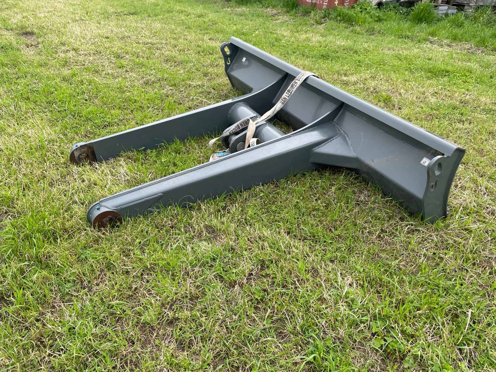 Duwbord van 10ton neuson rupskraan nieuw, Ophalen