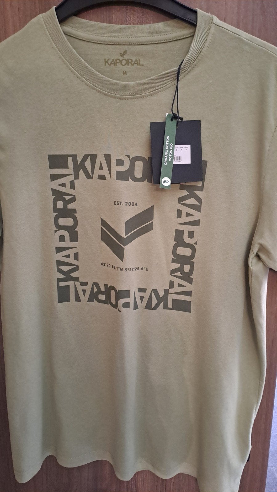 T-shirt garcon Kaporal taille M encore étiquette, Enlèvement