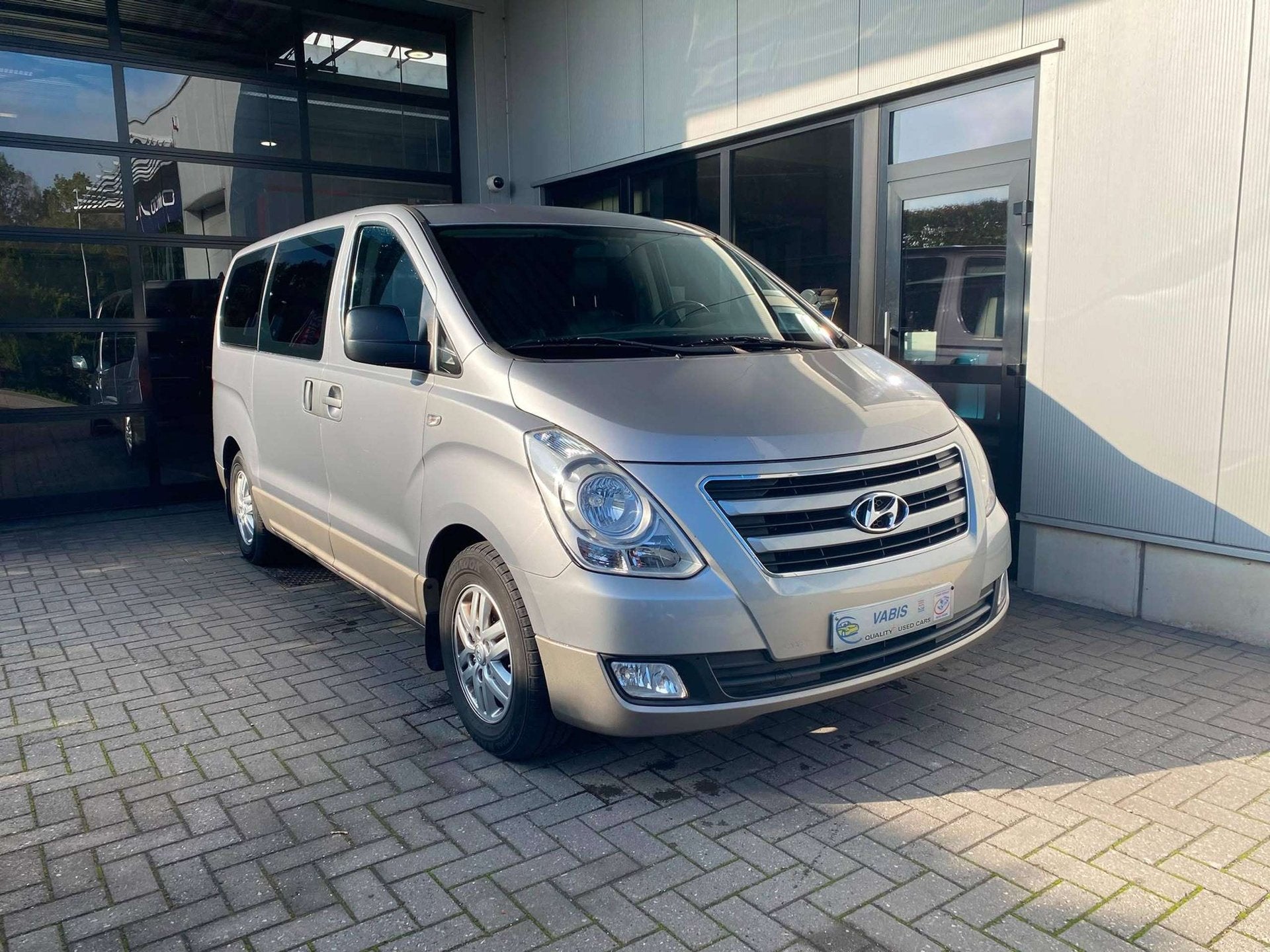 Hyundai H-1 H-1 People 2.5 CRDi 8 Zit/Automaat/Camera, Autos, Achat, Euro 6, Entreprise, 5 portes