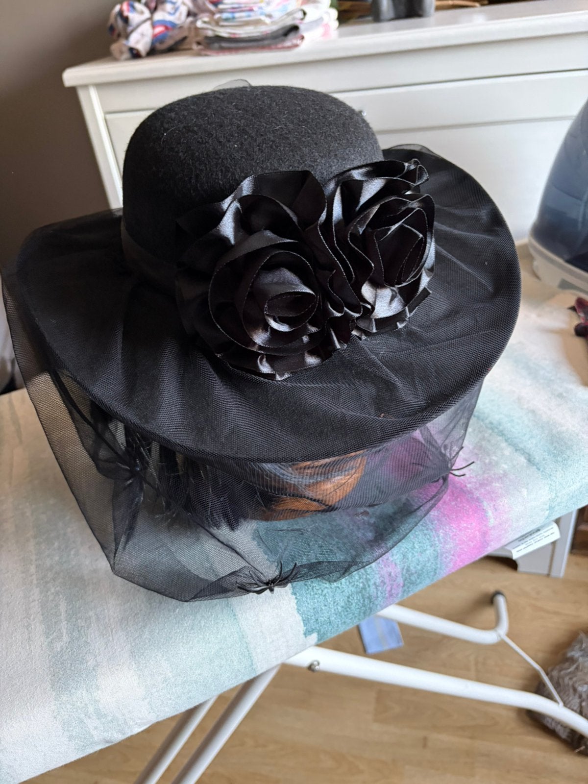 Zwarte halloween hoed ( dames ), Kleding | Dames, Ophalen, Zo goed als nieuw