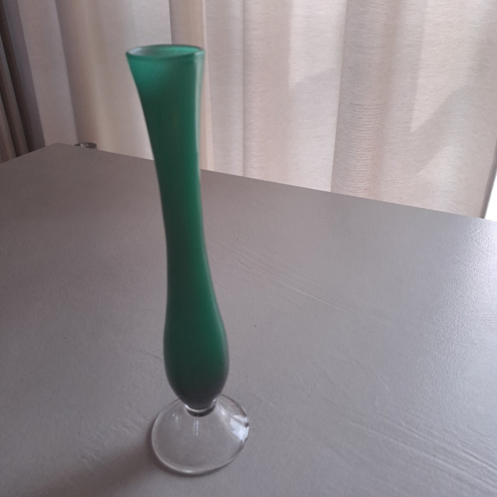 groen glazen vaasje, Huis en Inrichting, Ophalen, Groen