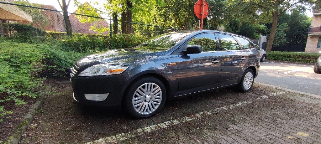 EXPORT Ford Mondeo Break 2.0 TDCi Ghia 2007 140PK 103KW, Autos, Cuir, Argent ou Gris, Achat, Beige