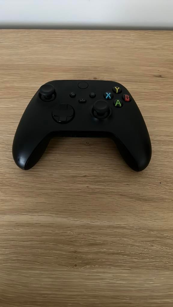Xbox Series X/S Controller - Zwart, Ophalen of Verzenden, Zo goed als nieuw, Controller, Xbox Series X