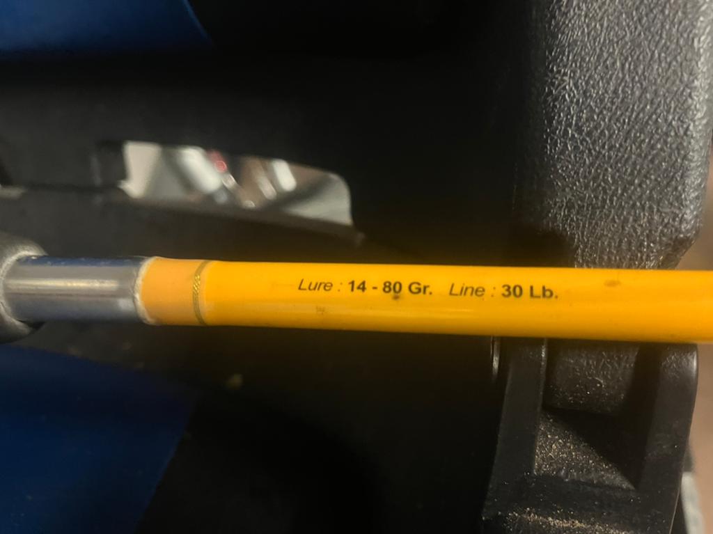 Illex element raider 250, Ophalen, Zo goed als nieuw