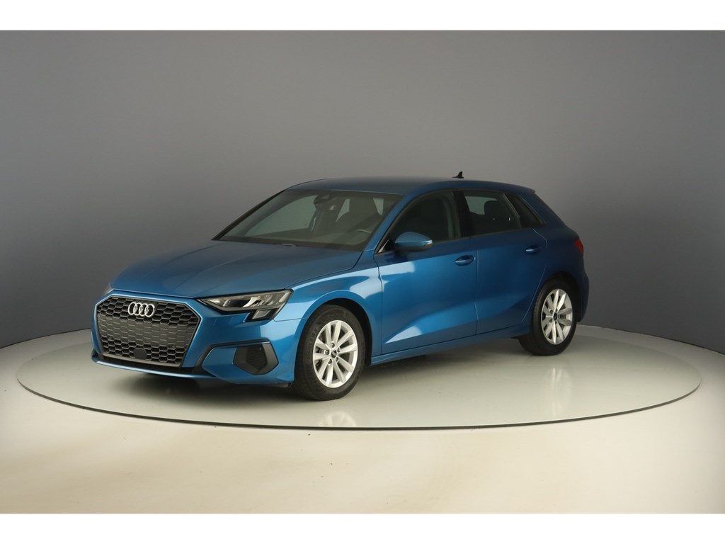 Audi A3 30TFSi 110pk S-Tronic Attraction Pack Business, Auto's, Automaat, Euro 6, Blauw, 99 g/km