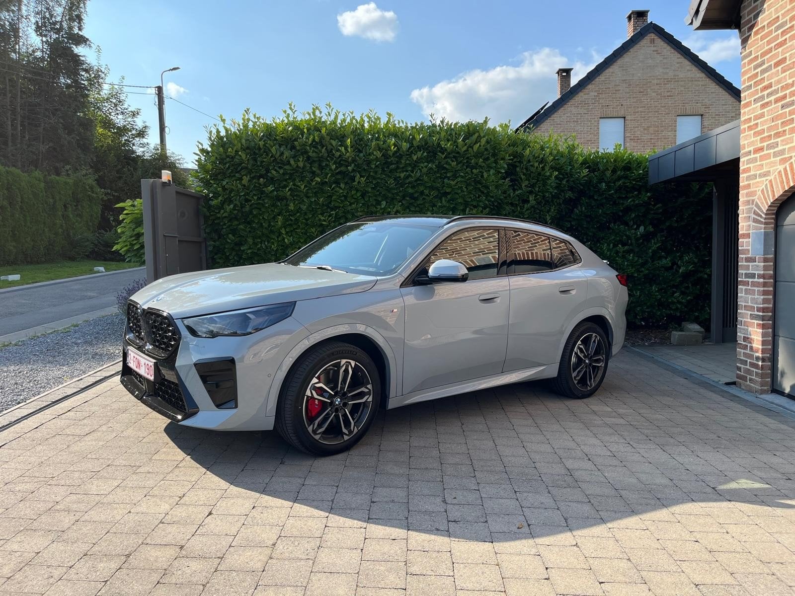 BMW X2 sDrive 18d, Automaat, Blauw, Alcantara, Diesel