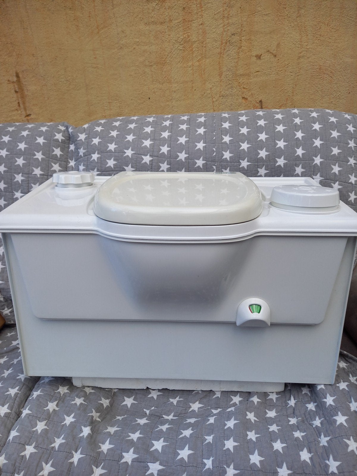 thetford toilet met nieuw luik, Caravans en Kamperen, Ophalen