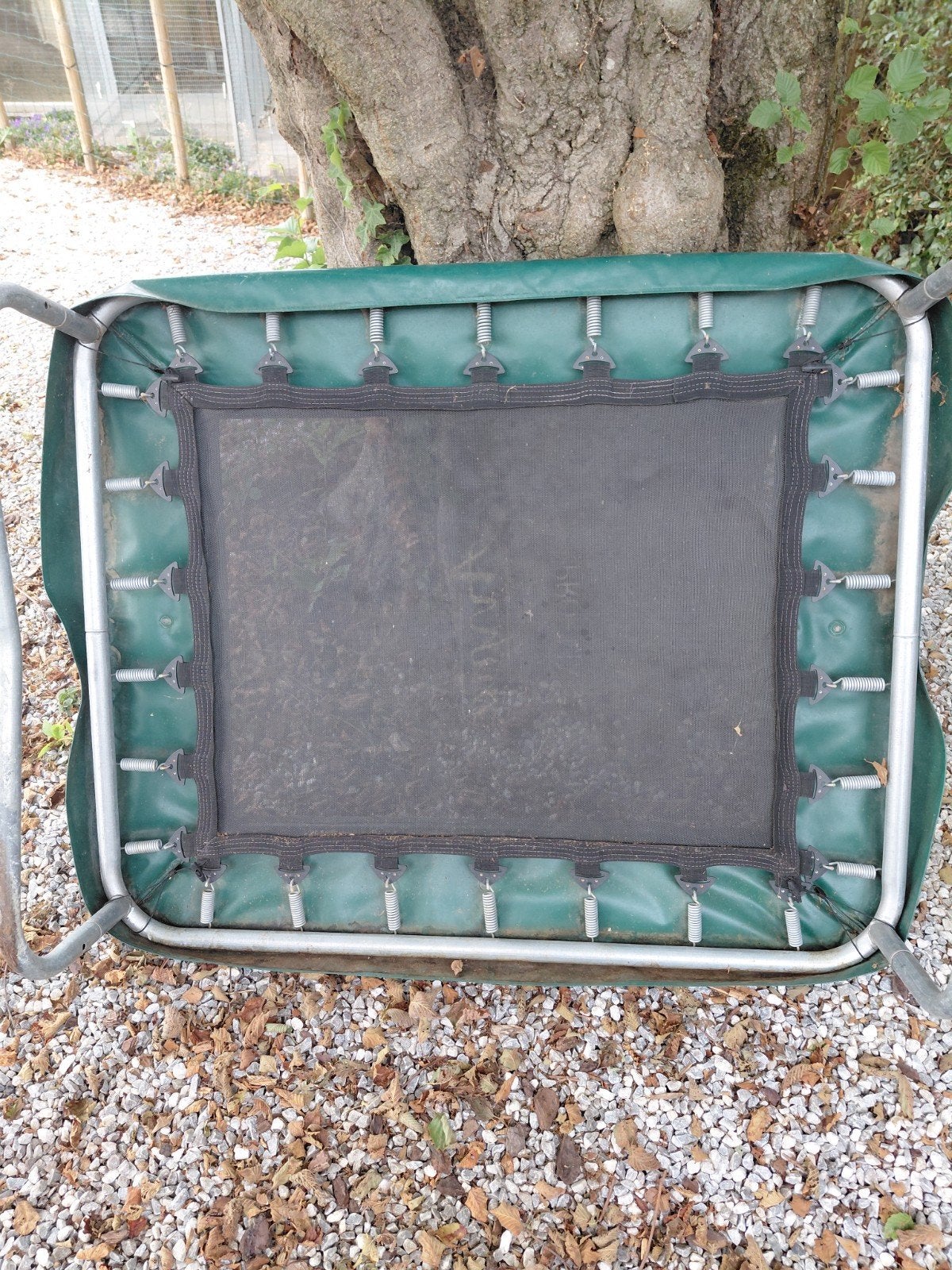 Kinder trampoline, Ophalen