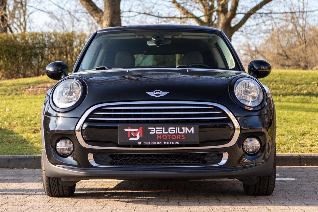 MINI Cooper 1.5 Auto - CarPlay - Verwarmde zetels, Auto's, 4 zetels, Euro 6, Elektrische ramen, 109 g/km