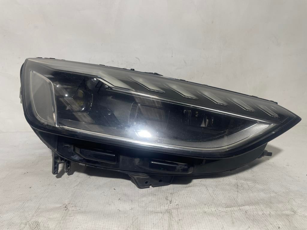 Phare droit 8W0941034D Audi A4, Audi, Enlèvement, Utilisé