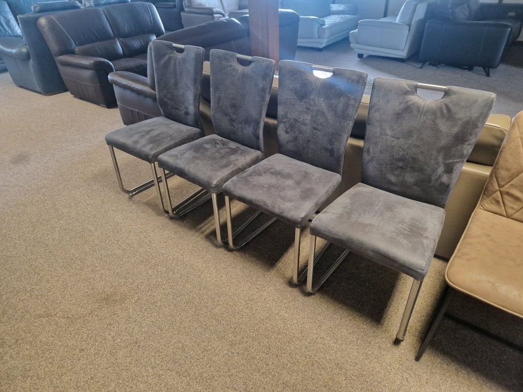 4 MODERNE GRIJZE STOELEN, Maison & Meubles, Chaises, Gris, Enlèvement, Utilisé, Quatre