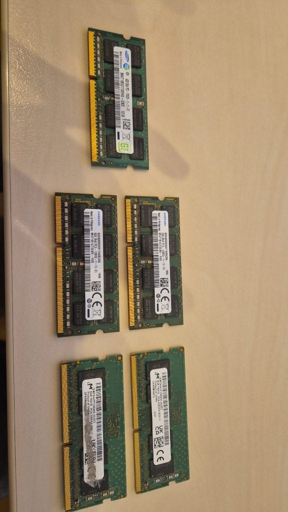 Barrettes RAM pour PC Portable (SODIMM)  DDR3 / DDR3L / DDR4, Enlèvement, Utilisé, Autres types, Laptop