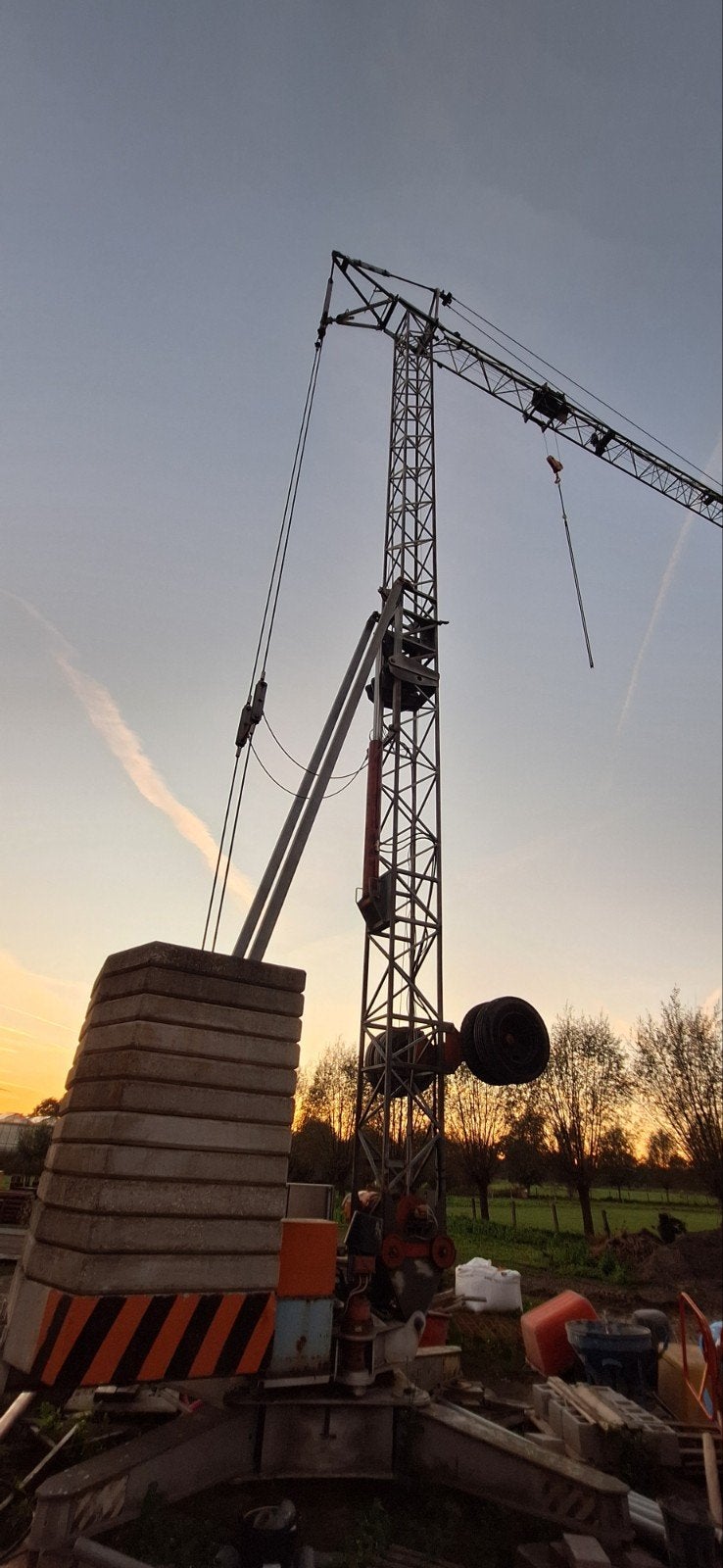 bouwkraan te huur. direct beschikbaar, Enlèvement ou Envoi