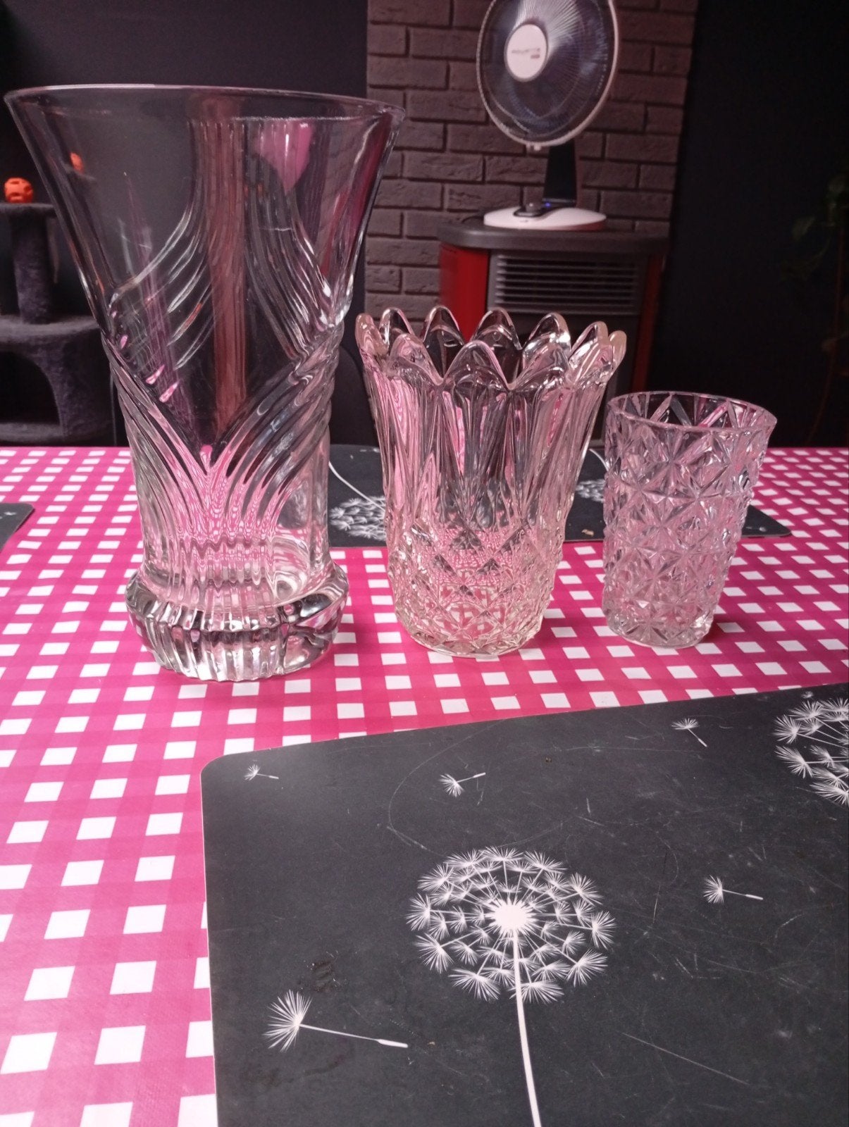 3 vintage vazen van geslepen glas, Antiek en Kunst