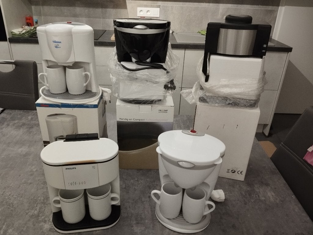 NEUF/ÉTAT NEUF,  plusieurs machines à café duo, Enlèvement ou Envoi, Neuf, Cafetière