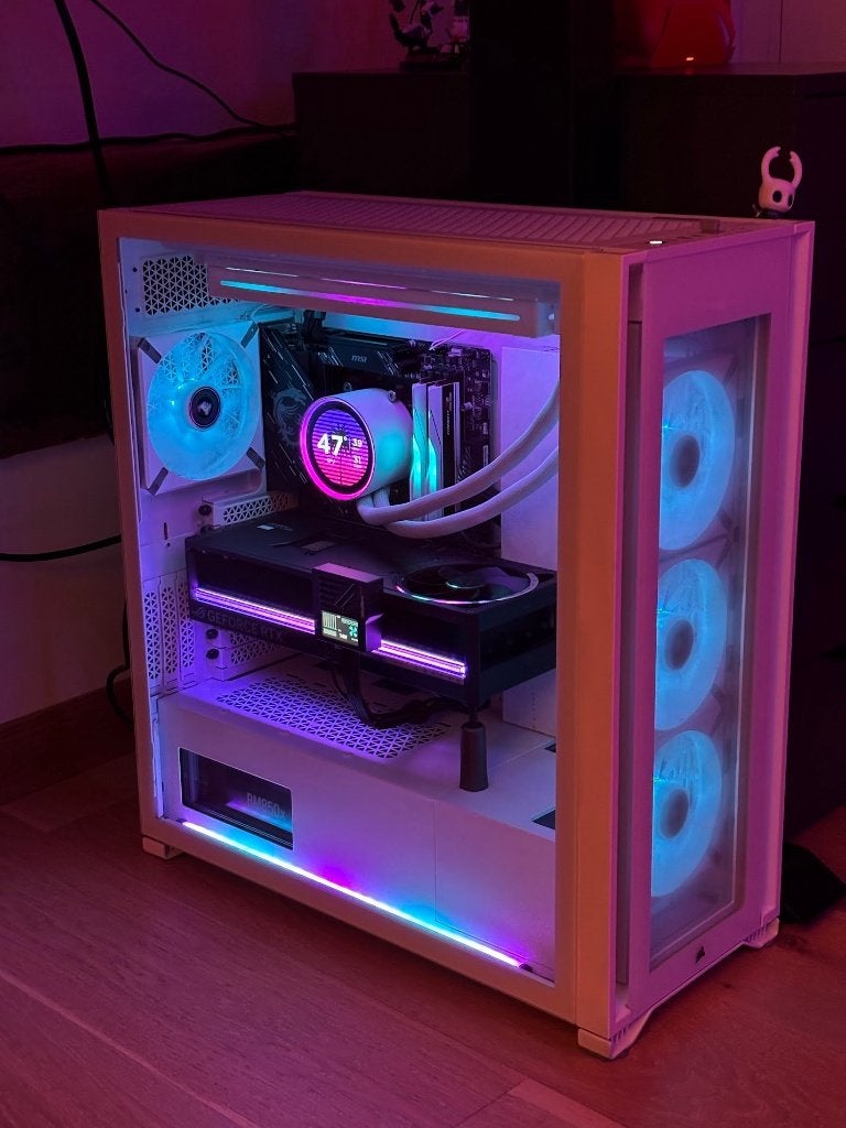 Boitier PC Corsair 7000X White + 4x ML140 Elite RGB, Informatique & Logiciels, Enlèvement, Comme neuf