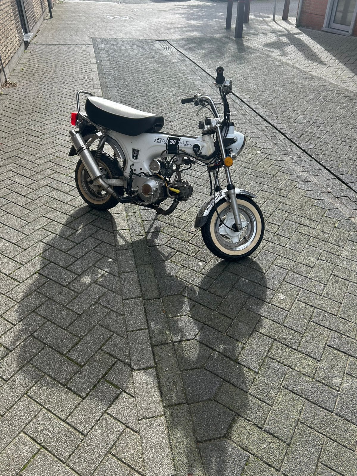 Honda dax replica (jincheng), Fietsen en Brommers, Ophalen, Honda, Gebruikt, 49 cc