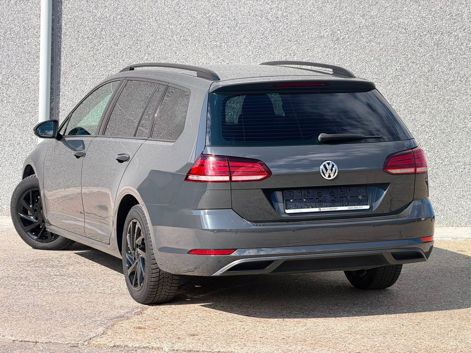 Volkswagen Golf 7 Break 1.0 Essence 2018 GARANTIE 12 Mois, Autos, Argent ou Gris, Achat, Euro 6, Entreprise