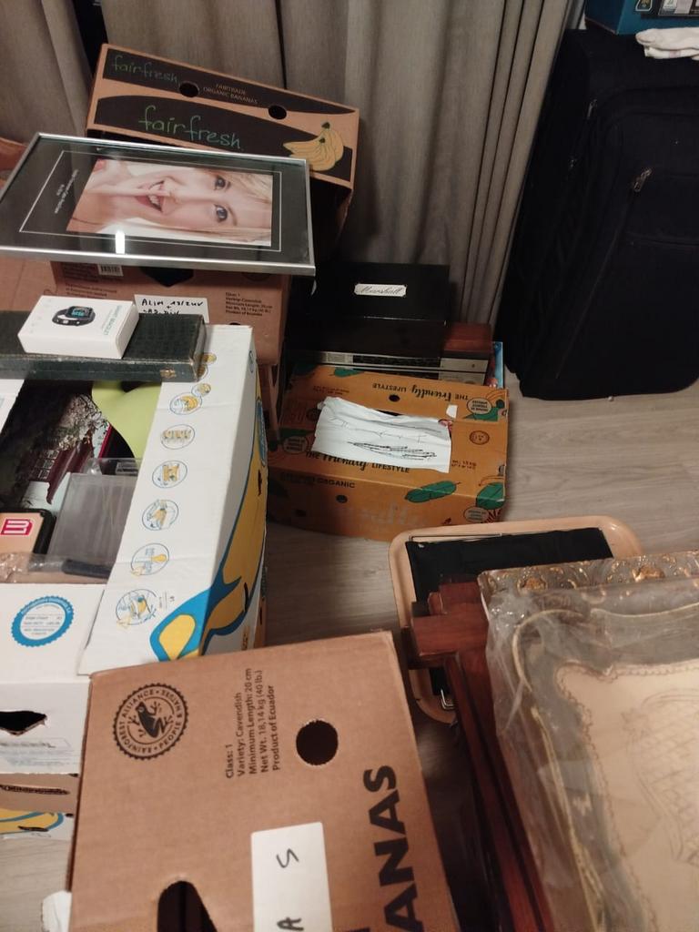 Dozen met diverse spullen voor rommelmarkt / tweedehands, Diversen, Rommelmarktspullen, Ophalen, Zo goed als nieuw