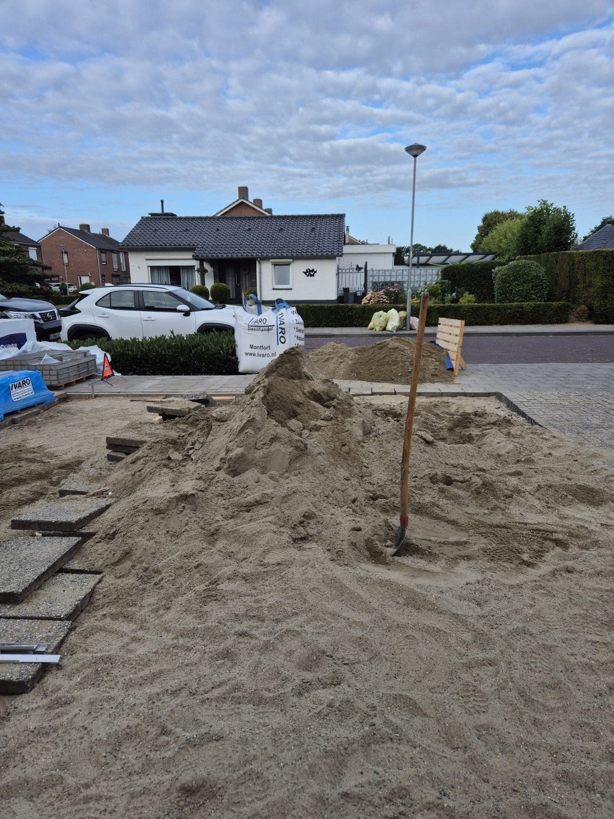Straatzand ongeveer 3 kuub (m³) gratis af te halen in Heel, Jardin & Terrasse, Sable, Enlèvement, Sable pour lit de pose