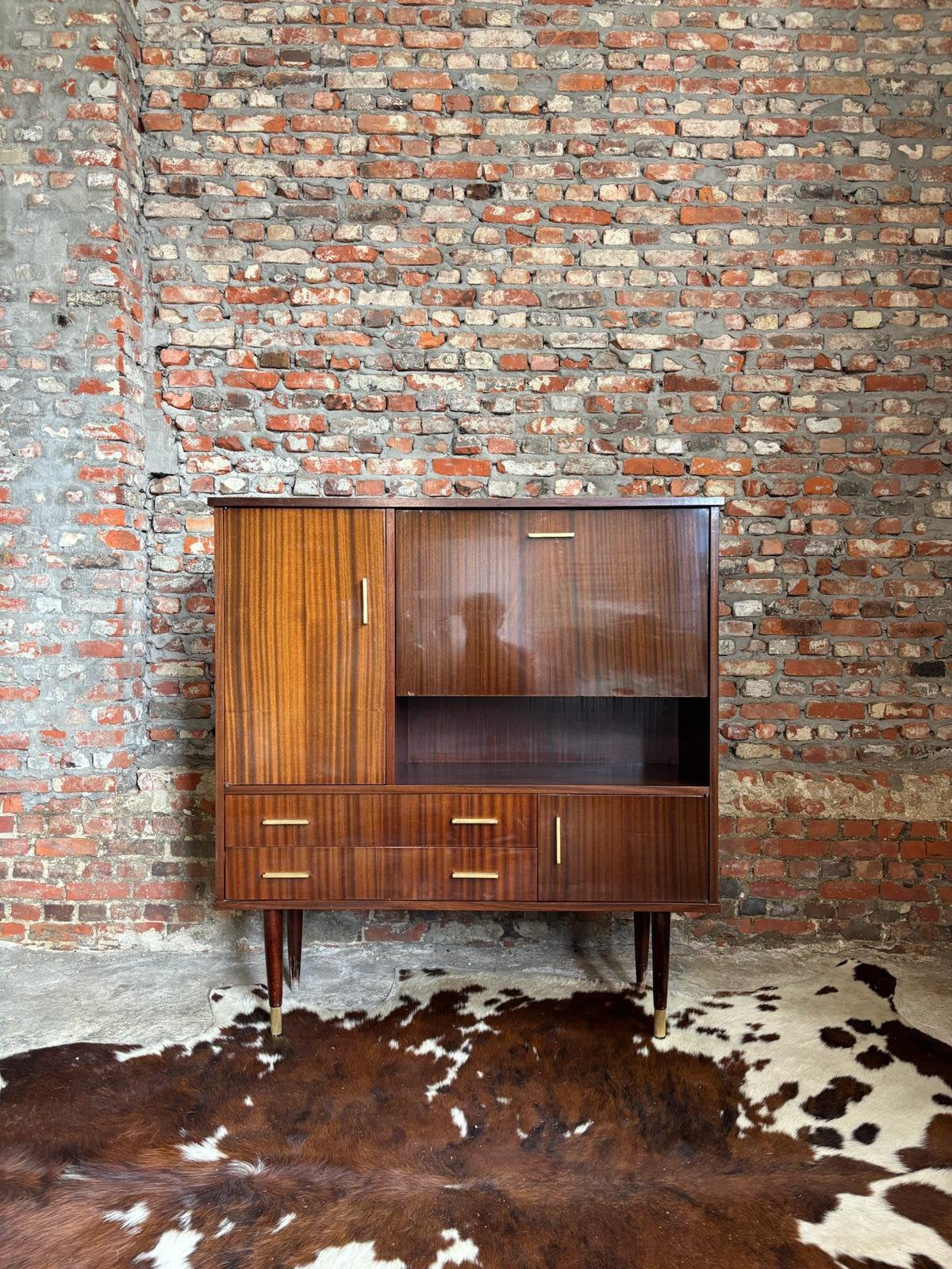 Vintage midcentury highboard/barkast, Antiek en Kunst, Antiek | Meubels | Kasten, Ophalen
