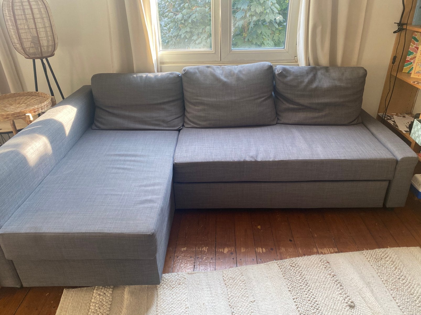 Donkergrijze slaapbank FRIHETEN IKEA, Huis en Inrichting, Slaapkamer | Slaapbanken, Ophalen, Gebruikt, Twijfelaar, Grijs