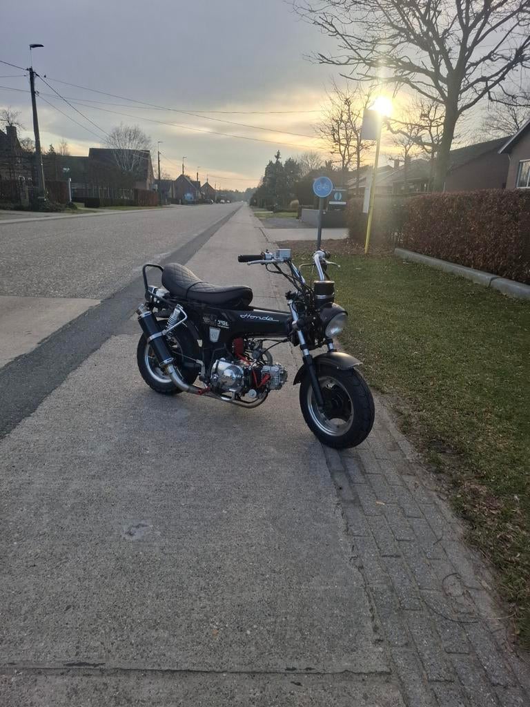 Honda dax 50cc, Ophalen of Verzenden