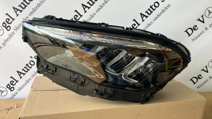 Koplamp links van een Mercedes GLA, Gebruikt, -, Ophalen of Verzenden, -