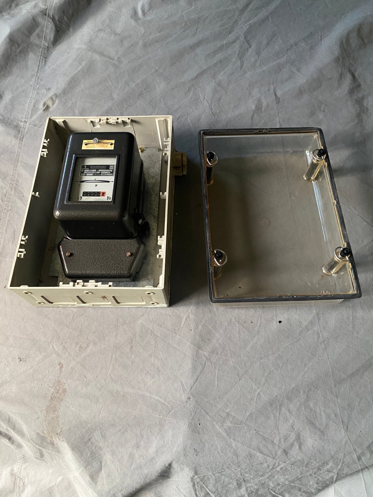 Elektriciteitsmeter, Ophalen, Zo goed als nieuw