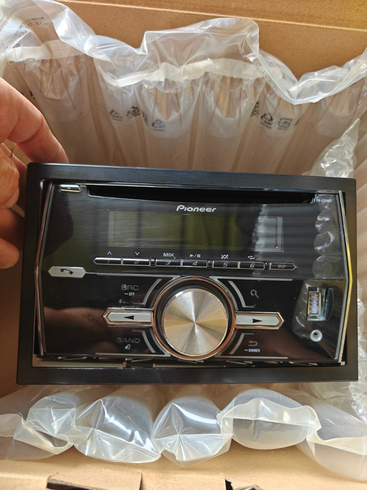 Pioneer FH-X700BT 2-DIN autoradio, Ophalen