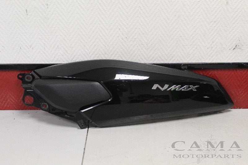 QUEUE DE CARENAGE GAUCHE N-Max 125 (N MAX NMAX 125-A), Dhr. S. di Majo, Utilisé, Info@cama-motorparts.nl, P.J. Troelstraweg 8 8
3144 CX  MAASSLUIS, NL