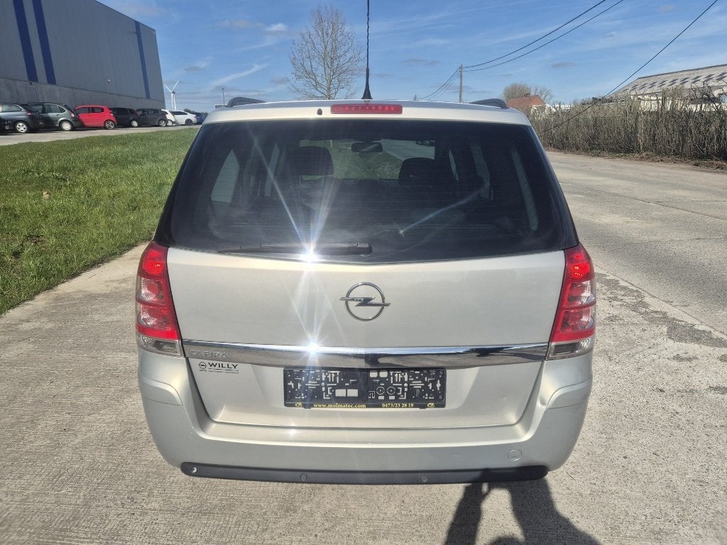 Boîte Automatique Opel Zafira 1.8 Essence 7 Place, Auto's, Opel, Automaat, 7 zetels, Bedrijf, Zafira