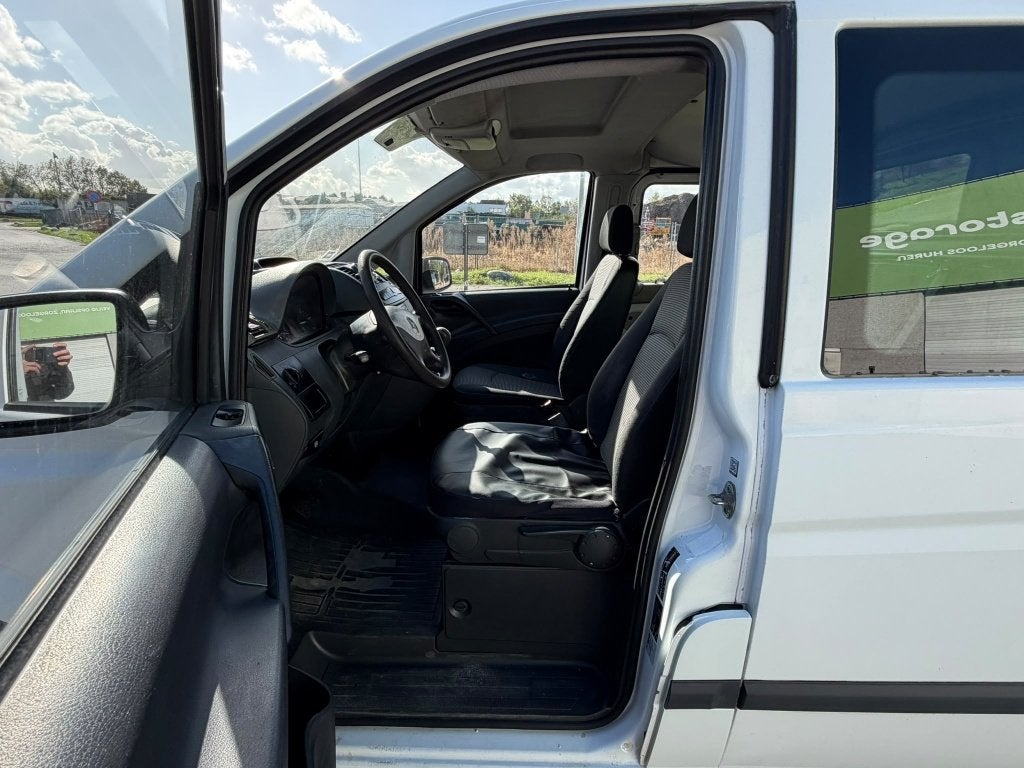 Mercedes Vito ( Stock ID 80169) — 13