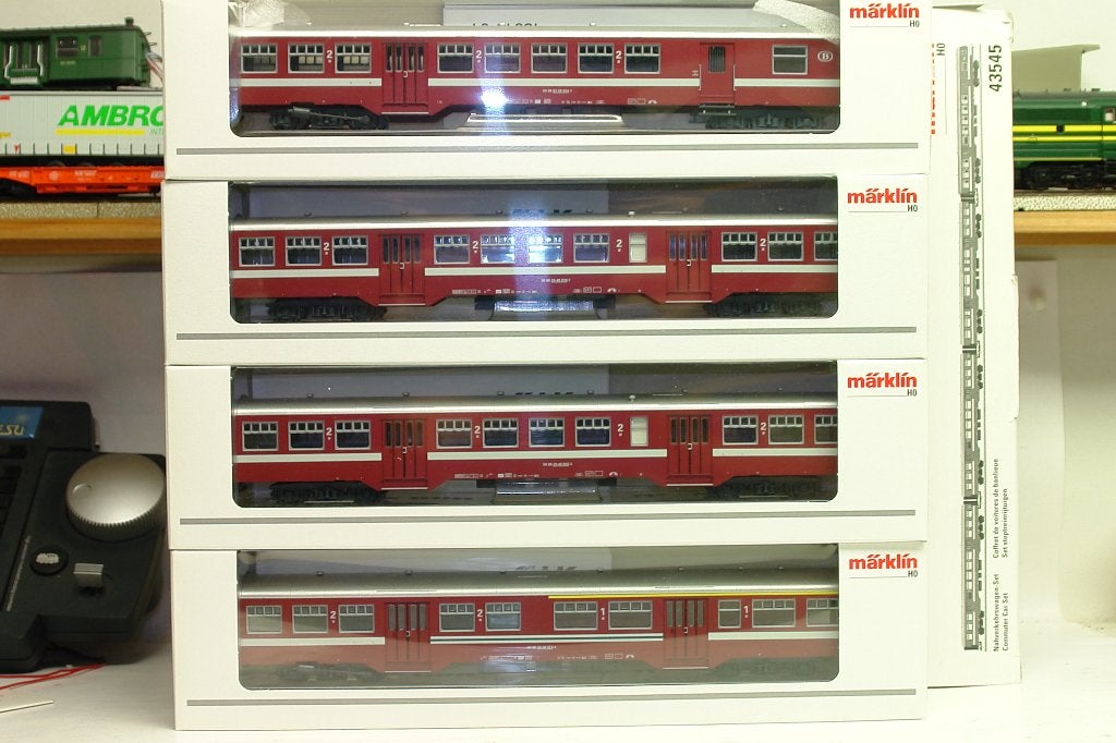 MARKLIN 43545 SET 4 VOITURES M2 BORDEAUX SNCB NMBS, Hobby & Loisirs créatifs, Trains miniatures | HO, Enlèvement ou Envoi, Courant alternatif