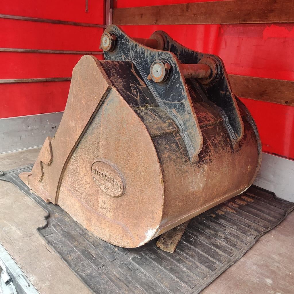 Godet pelleteuse, Enlèvement