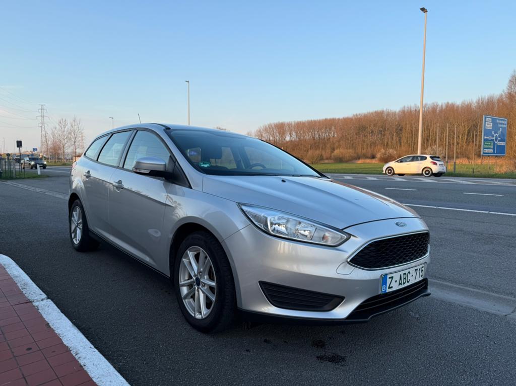 Ford Focus 1.0 EcoBoost – 2017, Auto's, Ford, Stof, 4 cilinders, 5 deurs, Particulier