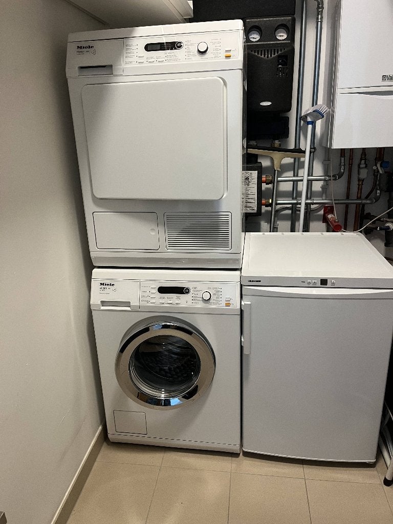 was en droog machine, Elektronische apparatuur, Ophalen, 6 tot 8 kg, Gebruikt, Minder dan 85 cm