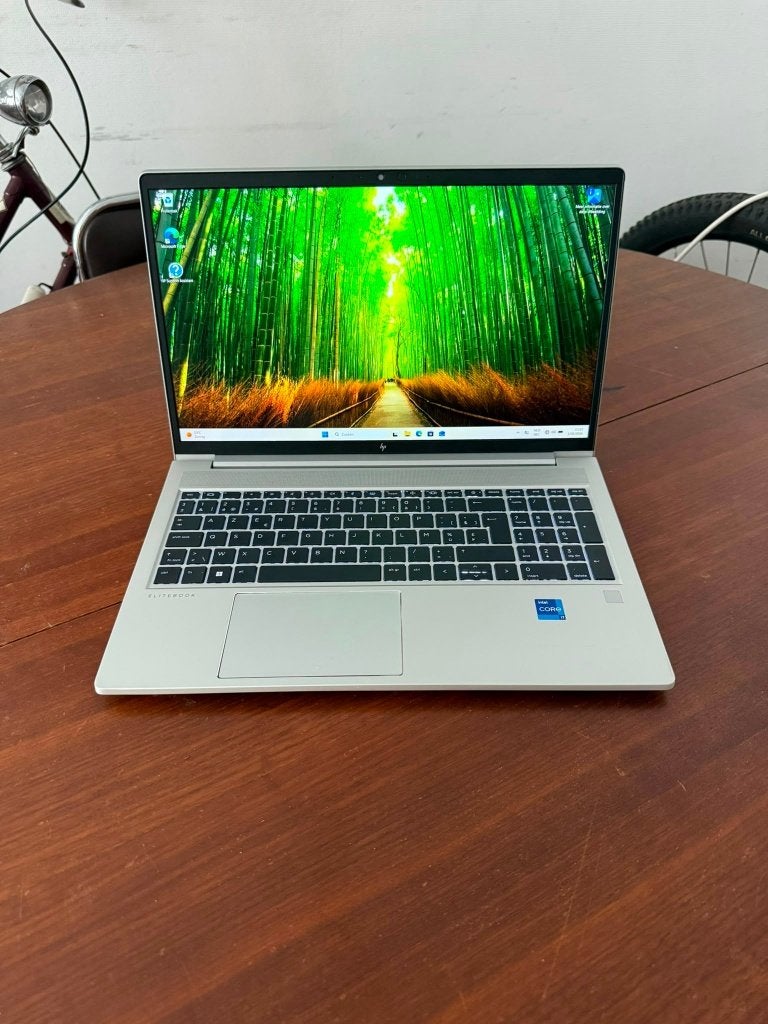 HP EliteBook 650 G9 – krachtige zakelijke laptop, 16 pouces, Intel(R) Core i5, Enlèvement, HP