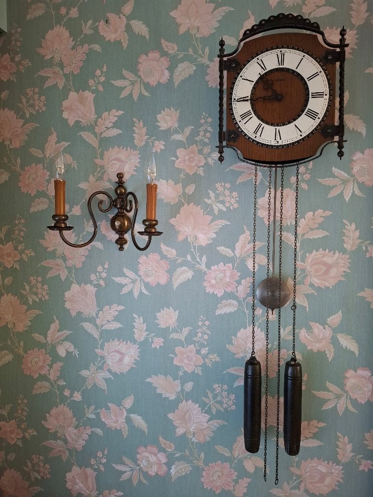 Wandklok, Ophalen