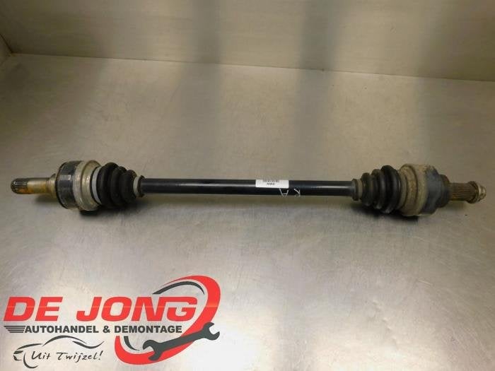Arbre de transmission arrière droit d'un BMW 1-Serie, -, 3 mois de garantie, Utilisé, -