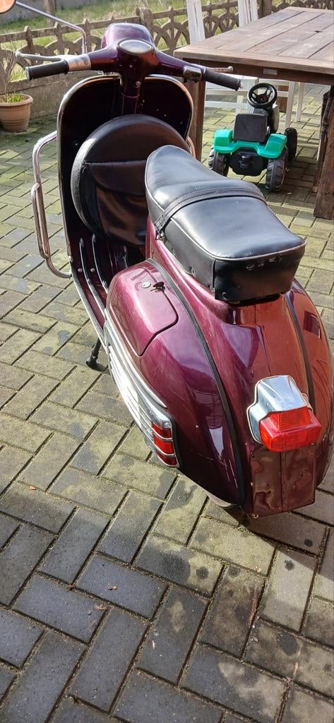 Vespa 150 GL , bouwjaar 1961, Fietsen en Brommers, Ophalen
