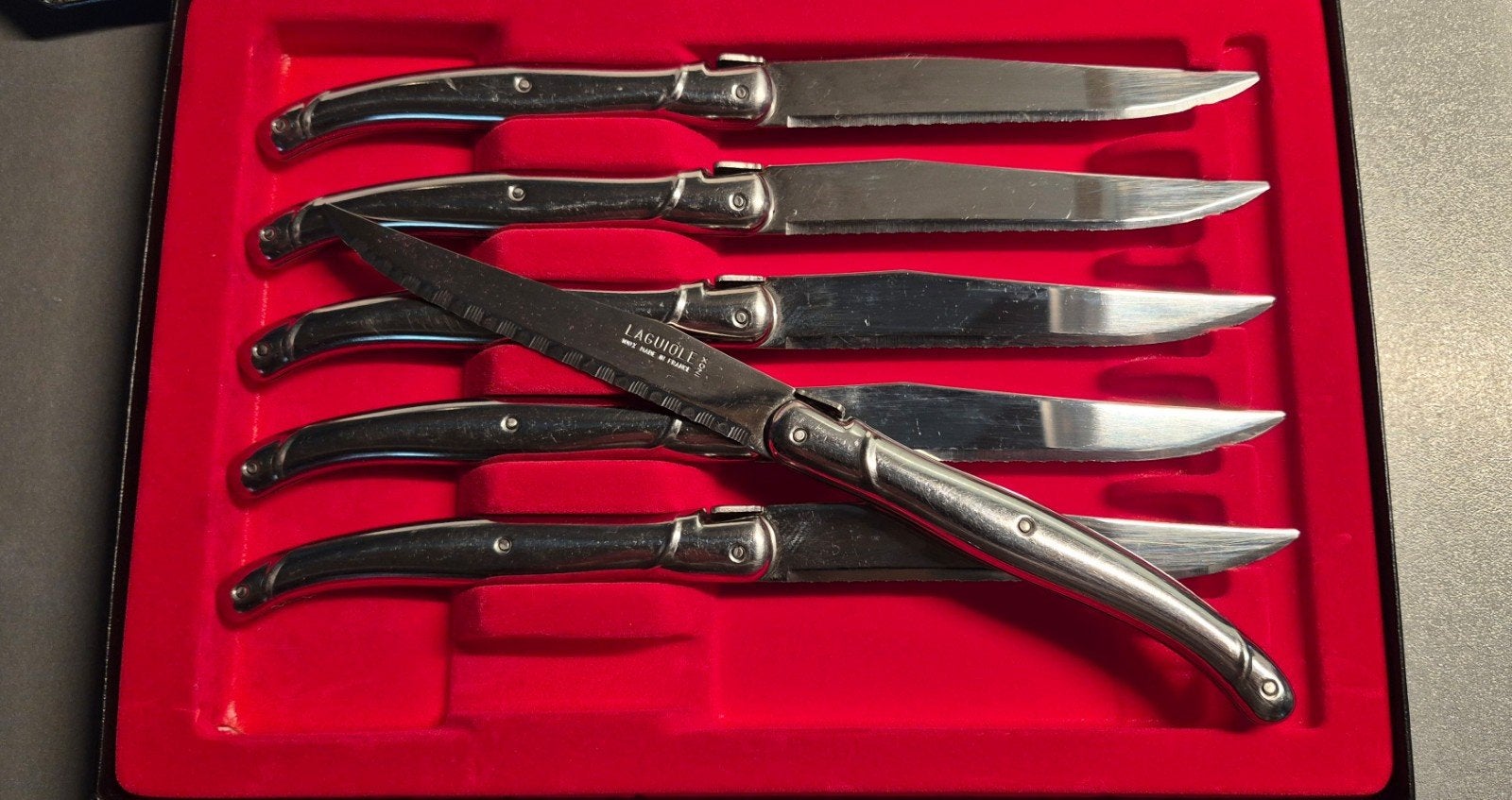 Laguioles de table inox neuf, Comme neuf, Enlèvement, Argenté, Métal